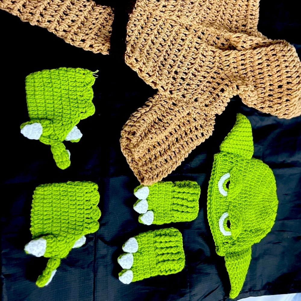 Baby Yoda costume